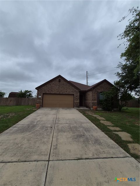 Photo of 1492 Jordan Crossing, New Braunfels, TX 78130 (MLS # 613013)