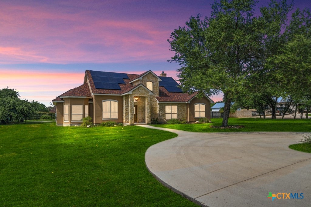 Photo of 200 Texas Country Drive, New Braunfels, TX 78132 (MLS # 620890)