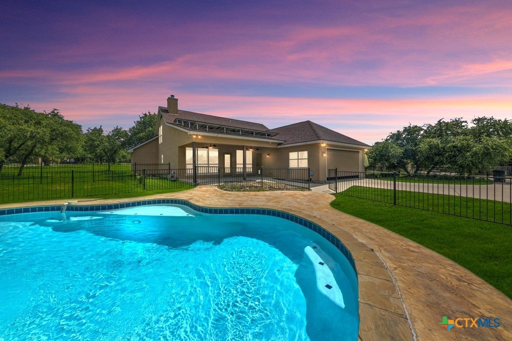 Photo of 200 Texas Country Drive, New Braunfels, TX 78132 (MLS # 620890)