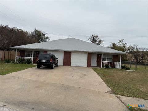 Photo of 503 Angus Circle, Killeen, TX 76542 (MLS # 613047)