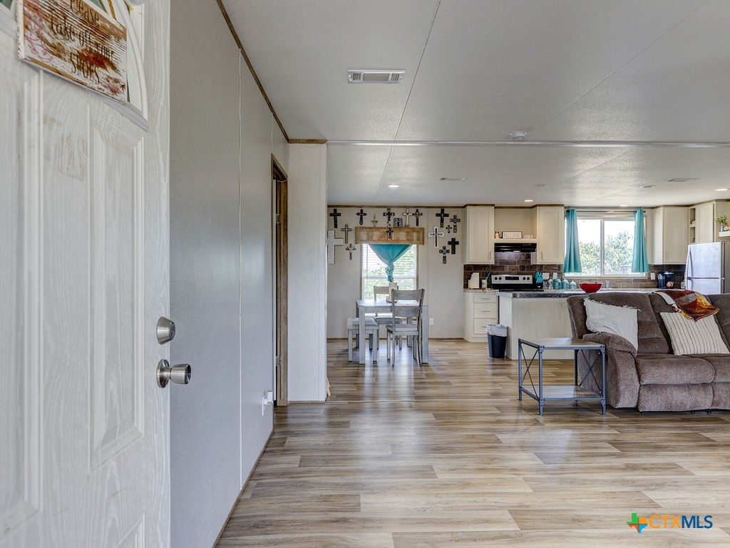 19645 Buttermilk Lane