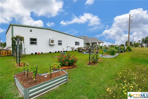 A home in Palacios