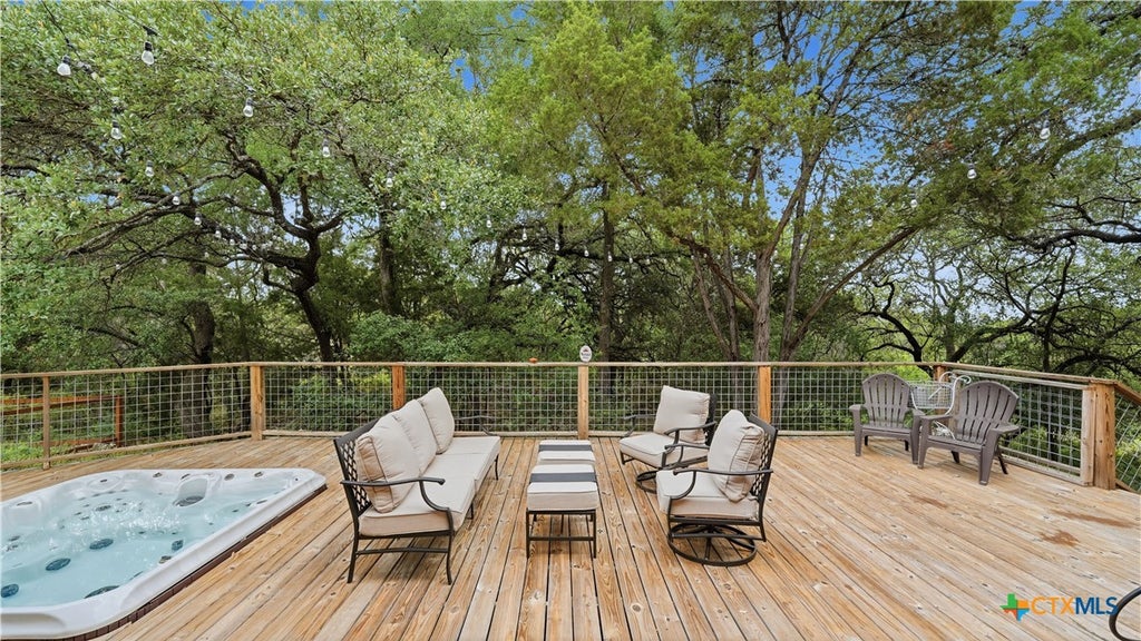 Photo of 808 Elmwood Cove, New Braunfels, TX 78130 (MLS # 613562)