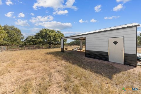 A home in Kempner