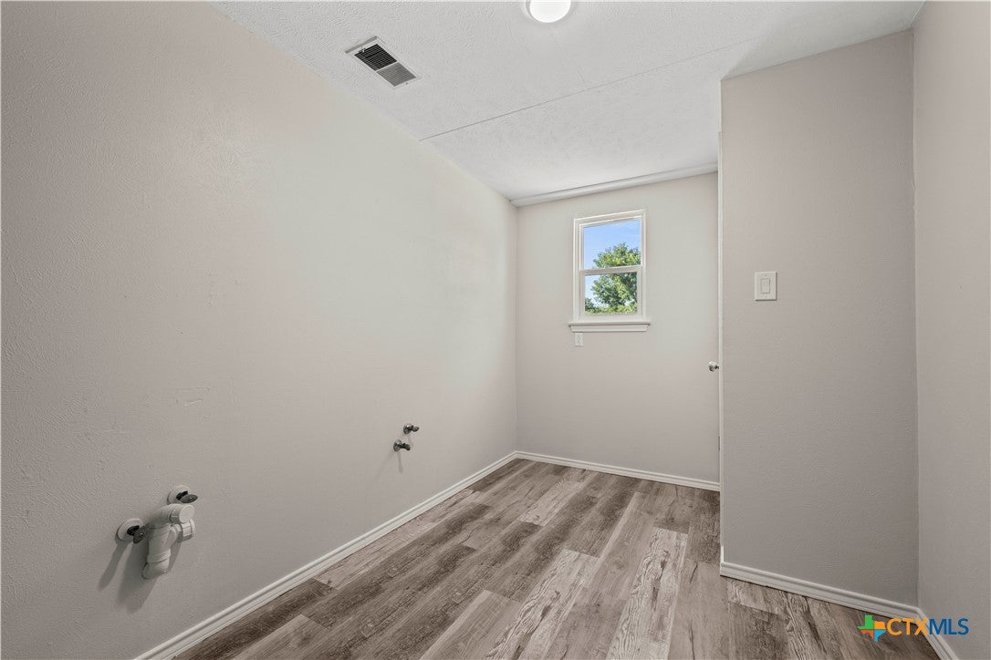 1409 Indian Trail