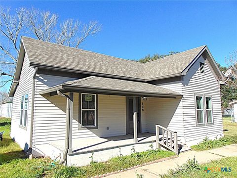 Photo of 500 S Texana Street, Hallettsville, TX 77964 (MLS # 602782)