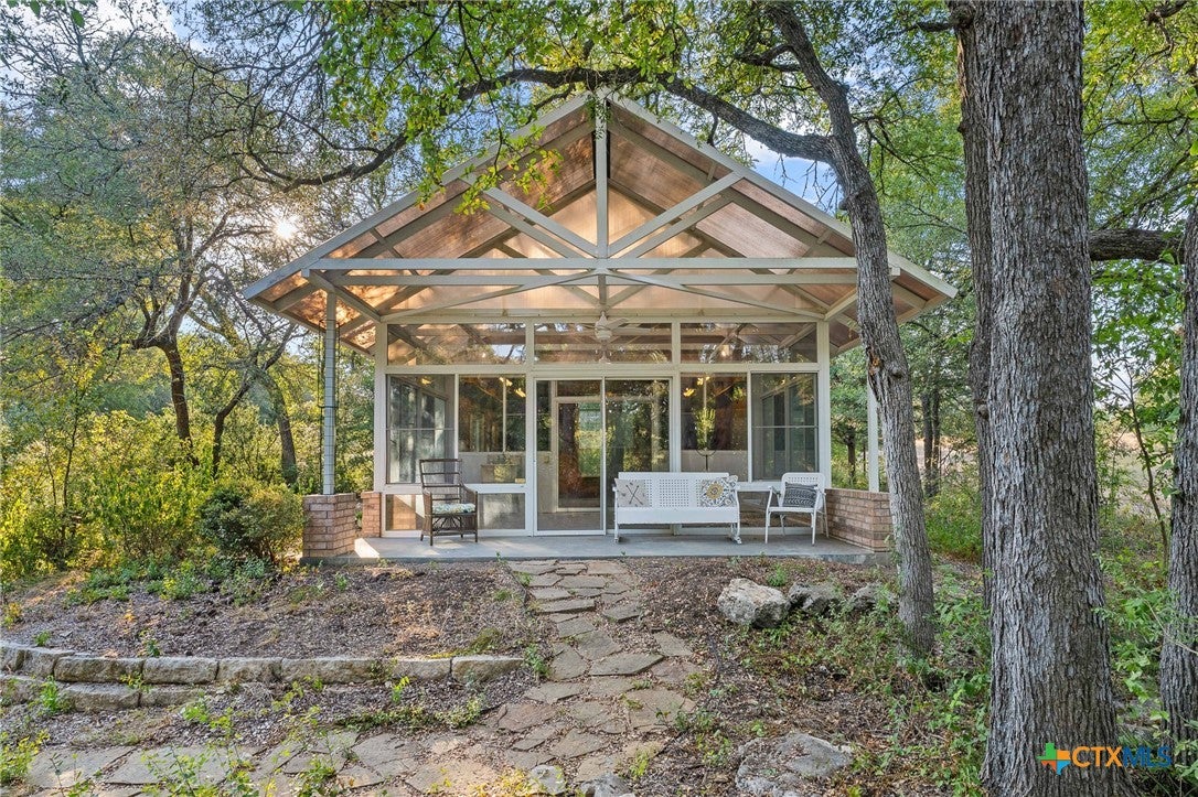 508 Riverwood Drive