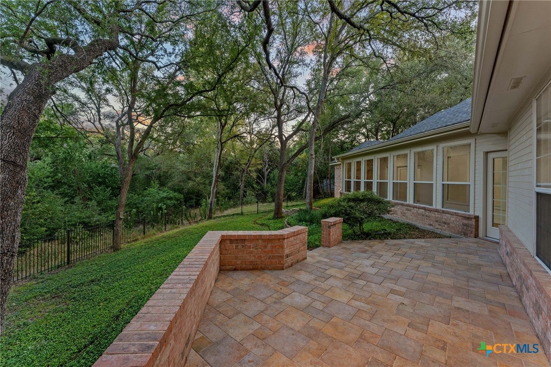 508 Riverwood Drive