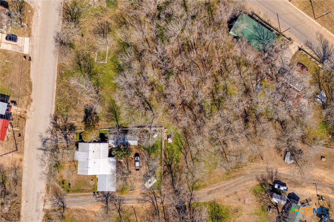 1018 N Hackberry Avenue