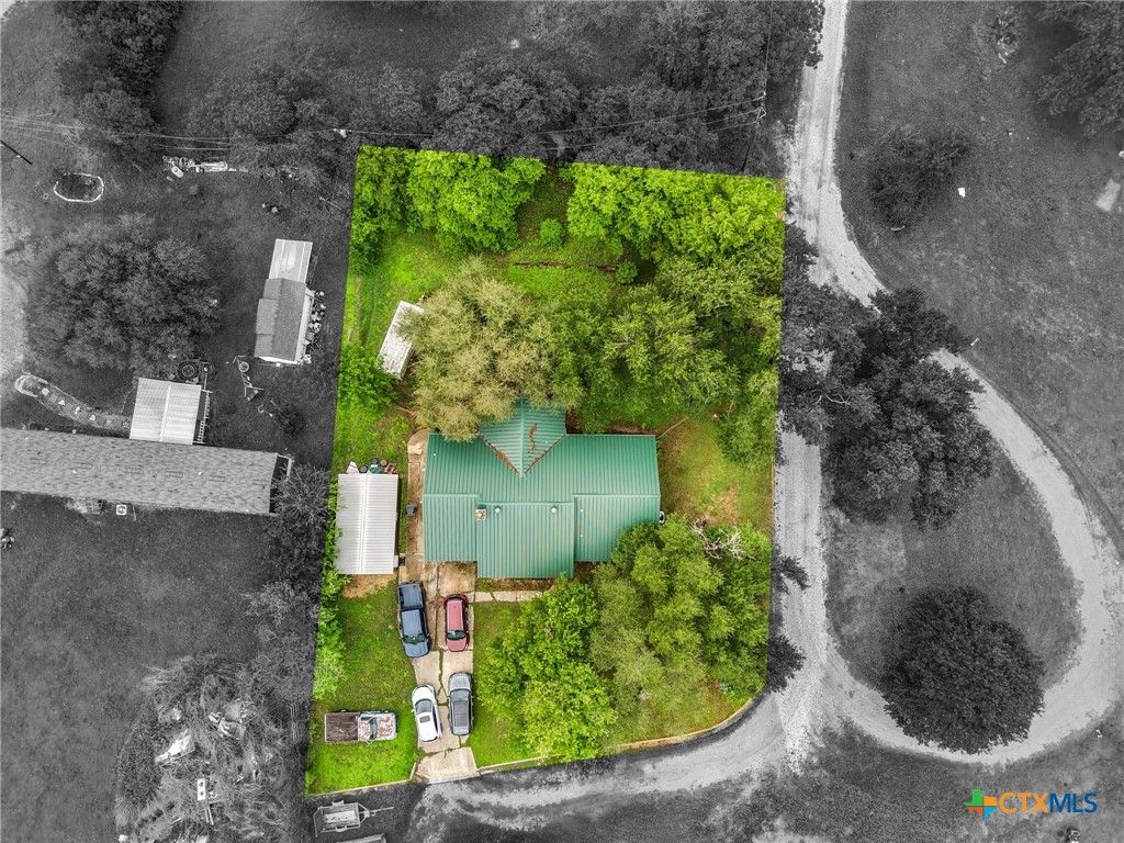 Photo of 401 N 14th Street, Buckholts, TX 76518 (MLS # 610704)