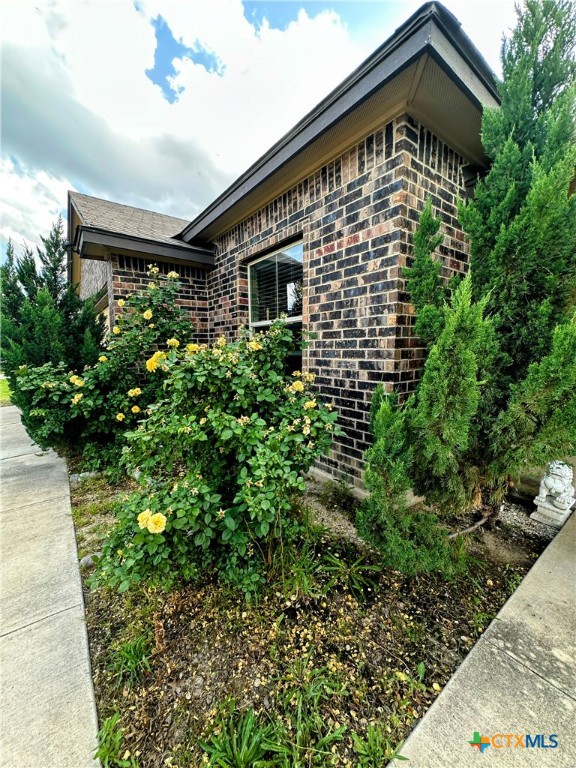 1506 Shims Boulevard