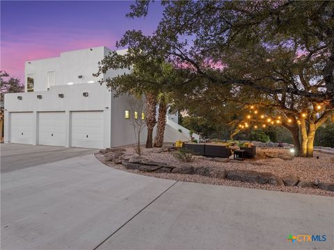 A home in Canyon Lake