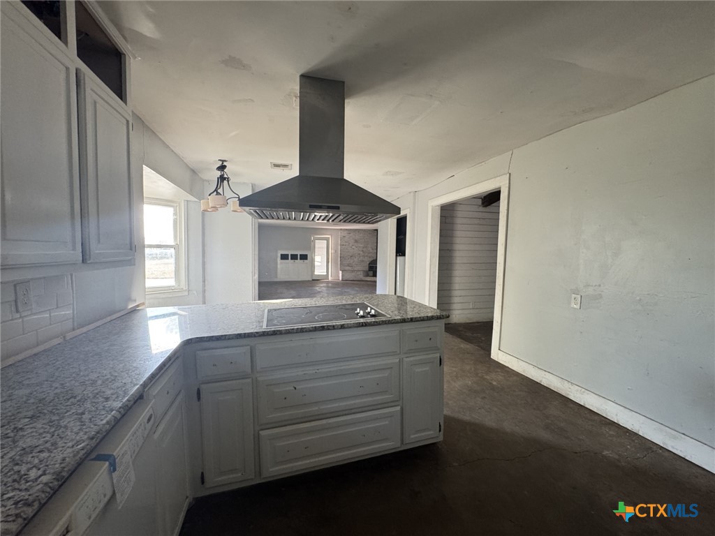 1516 E Mclennan Avenue