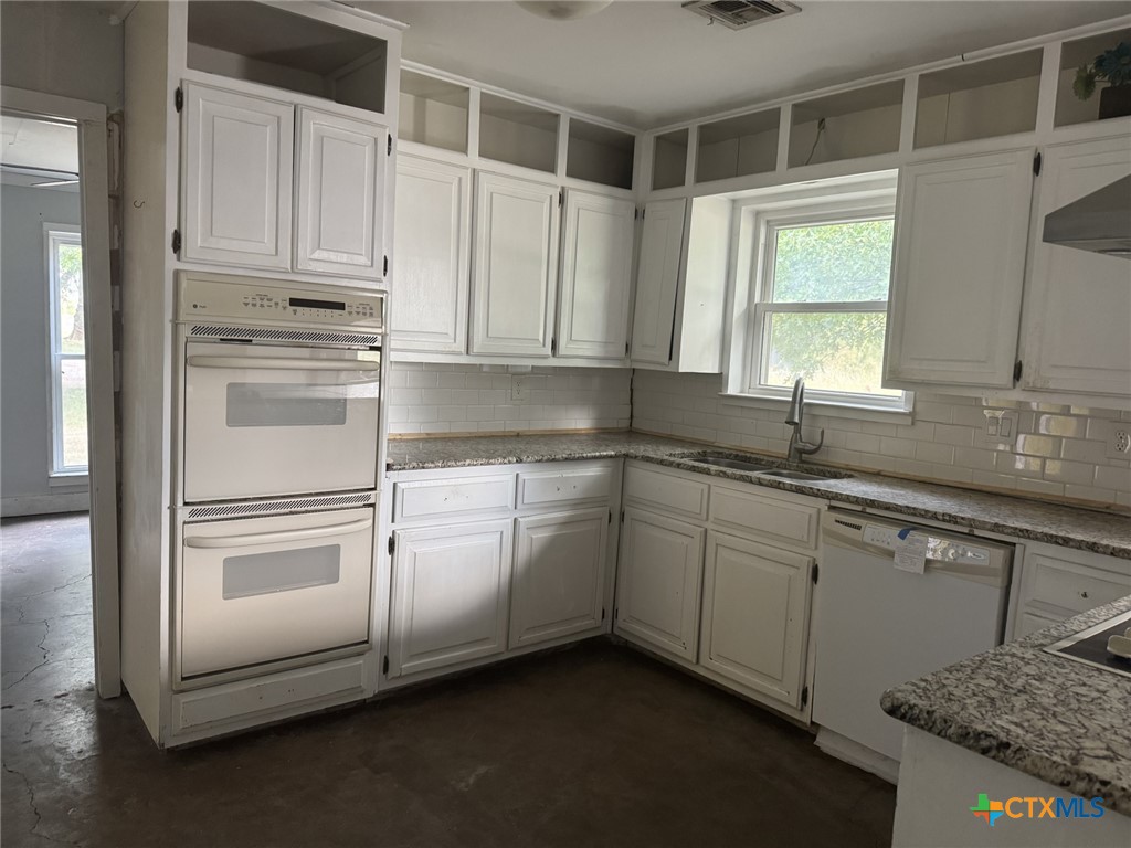 1516 E Mclennan Avenue