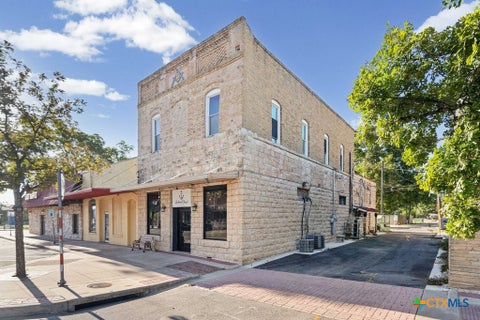 Photo of 107 W Center Street, Kyle, TX 78640 (MLS # 626561)