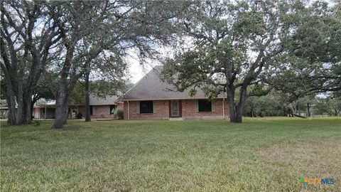 A home in Goliad