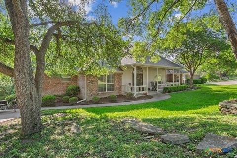 1214 Indian Trail Salado TX 76571
