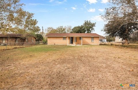 A home in Goliad