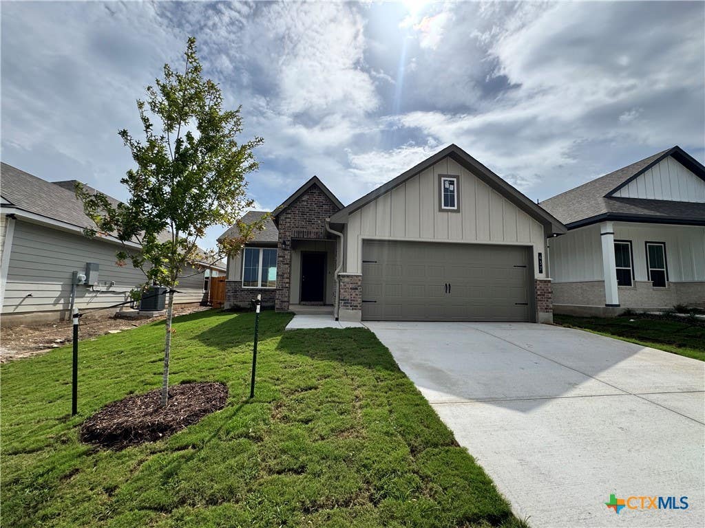 Photo of 437 Presley Drive, Killeen, TX 76542 (MLS # 622630)