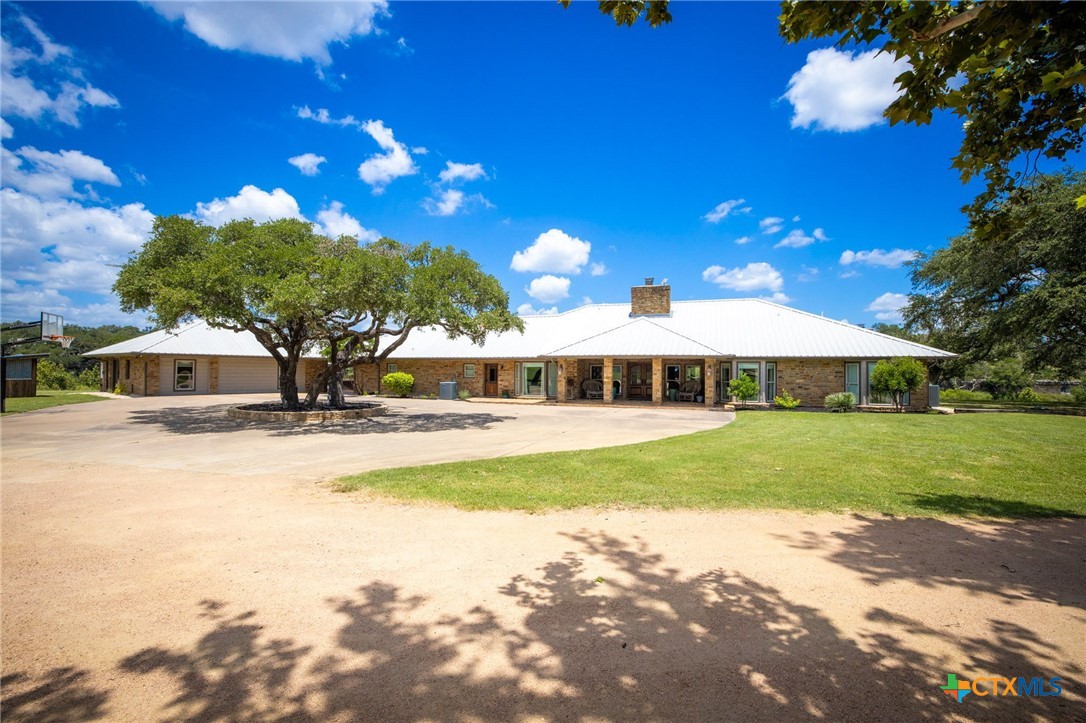 871 Chimney Valley Road