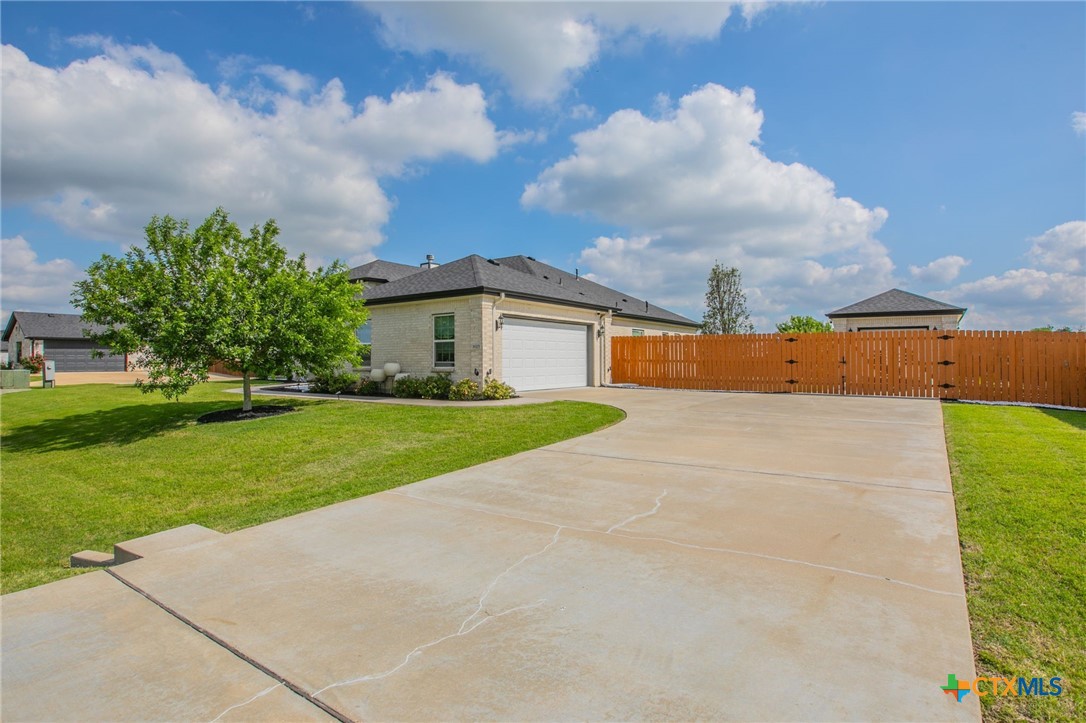 8325 Tesoro Drive