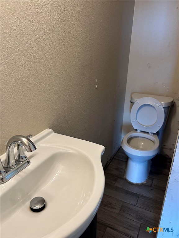 3036 FM 1518 Highway