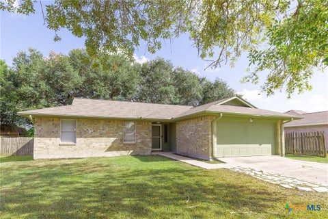 Photo of 406 Trent Street, Victoria, TX 77905 (MLS # 624655)