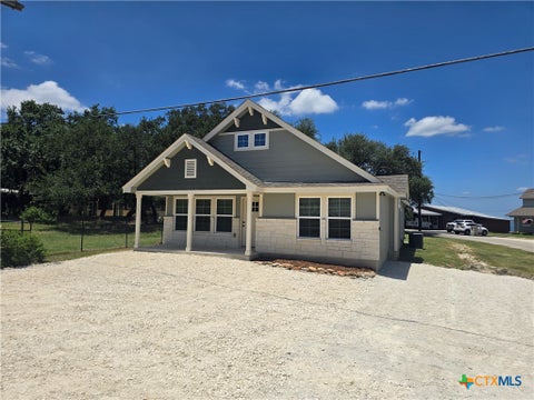 Photo of 1071 Skyline Drive, Canyon Lake, TX 78133 (MLS # 620941)