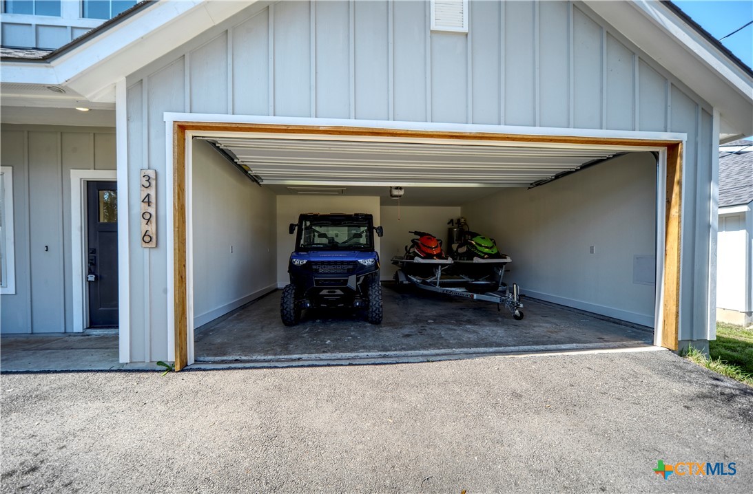 Canyon Lake, Texas 78133, United States, 3 Bedrooms Bedrooms, ,3 BathroomsBathrooms,Residential,Active,23573