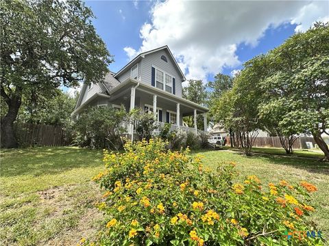 Photo of 2050 Lisa Lane, San Marcos, TX 78666 (MLS # 612928)