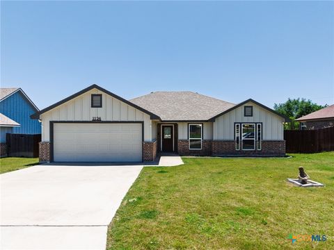 Photo of 1124 Limestone Drive, Lampasas, TX 76550 (MLS # 613752)
