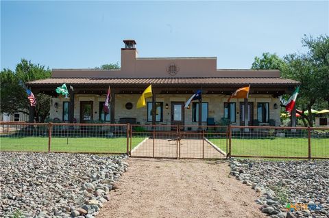 19348 N US Highway 281 Lampasas TX 76550