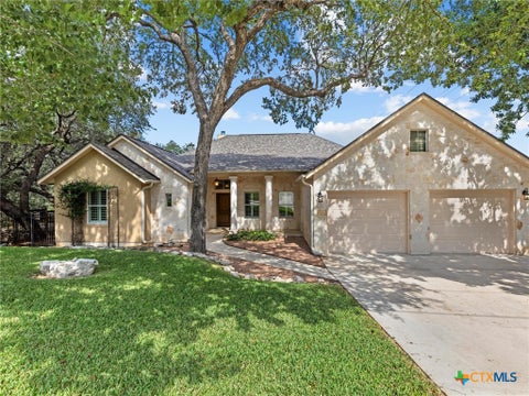 Photo of 423 Elmwood Drive, New Braunfels, TX 78130 (MLS # 627308)