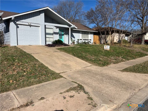 Photo of 8408 Maine Drive, Austin, TX 78758 (MLS # 625097)