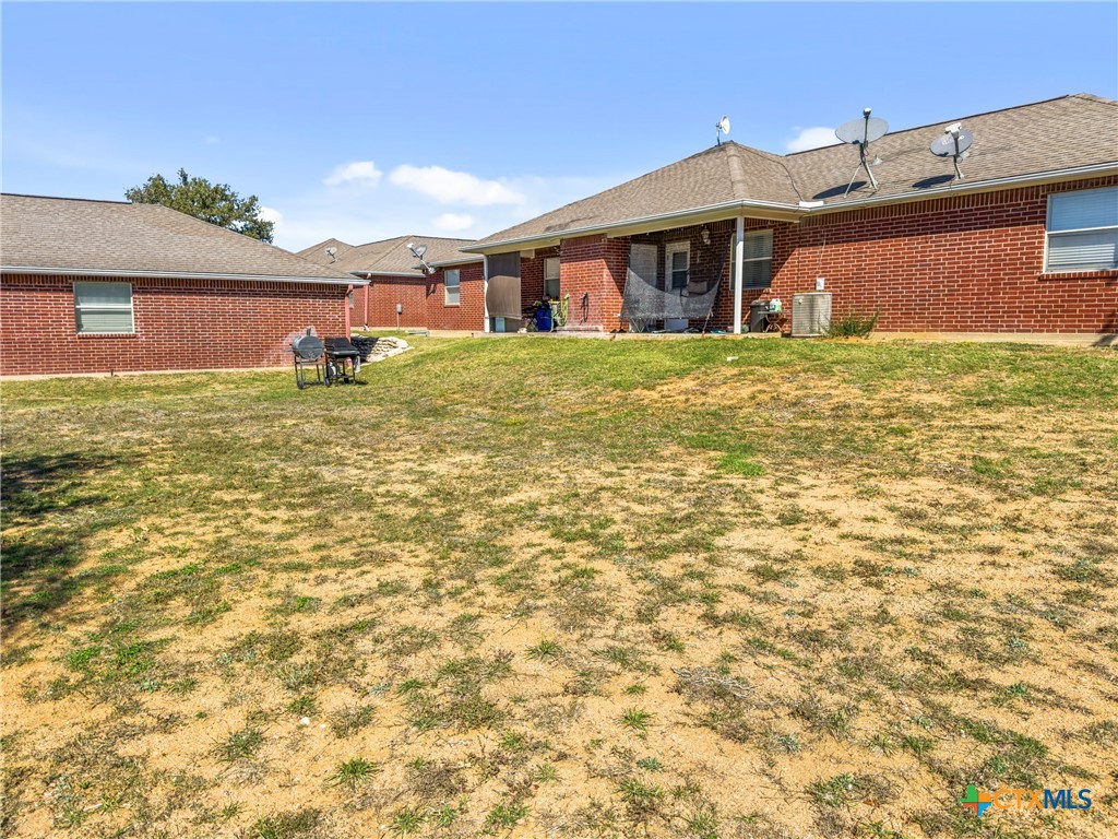 2102 Cedar Valley Drive