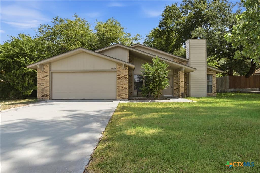 Photo of 1001 Beaver Trail, Harker Heights, TX 76548 (MLS # 623001)