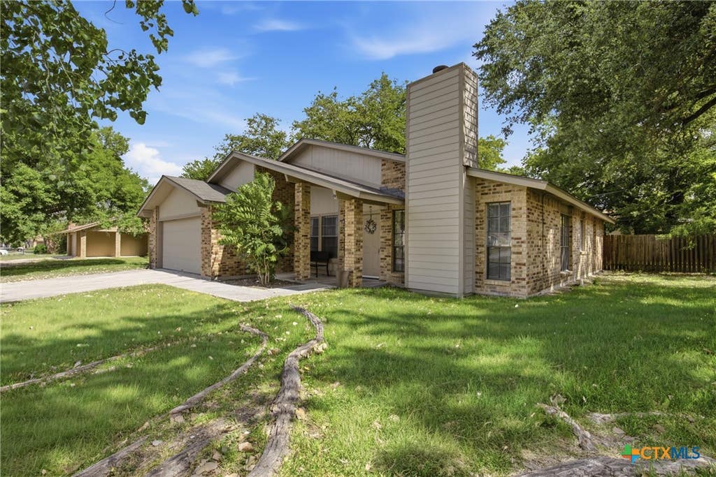 Photo of 1001 Beaver Trail, Harker Heights, TX 76548 (MLS # 623001)