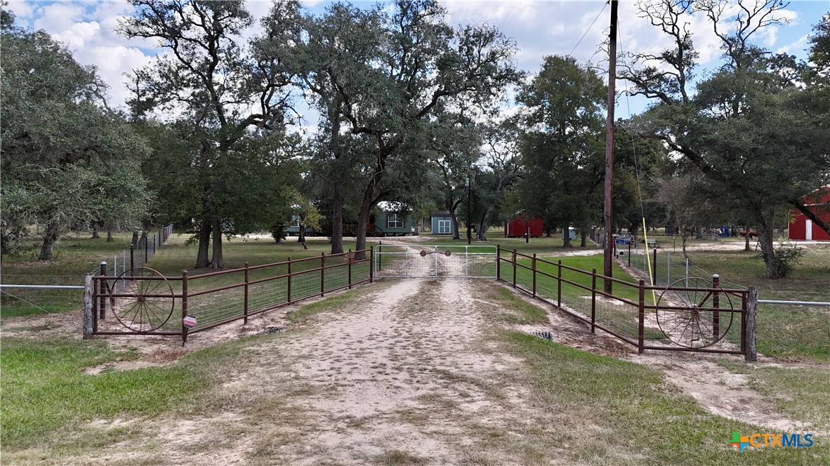 3033 County Road 18