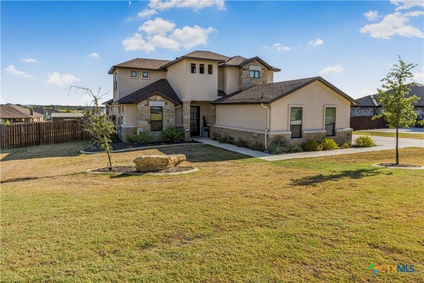 1018 SADDLE BLUFF DR, SALADO, TX 76571 - Image 61dc0ede3edaef367302ecb29a858008/184168950