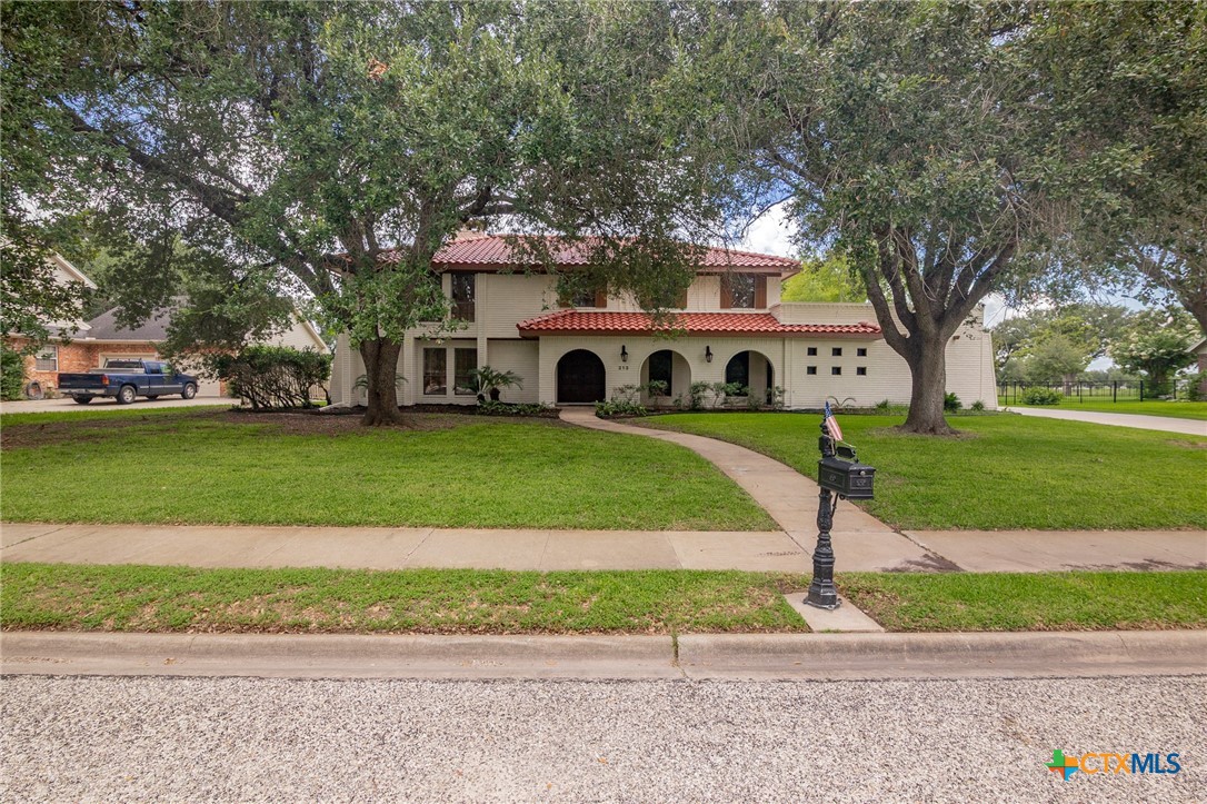 Photo 1 of 47 — 213 Tracy Lane, Victoria, TX 77904