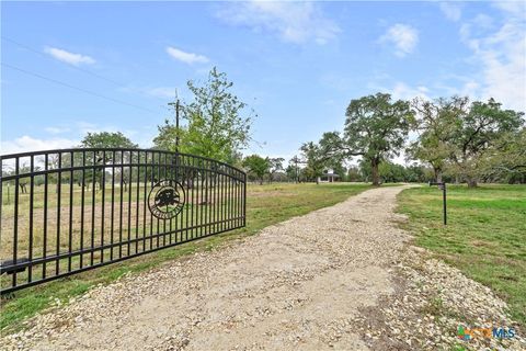 Photo of 7660 Mcgregor Park Road, Temple, TX 76502 (MLS # 599274)