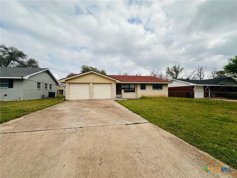 Photo of 3705 Lancelot Lane, Temple, TX 76502 (MLS # 607000)