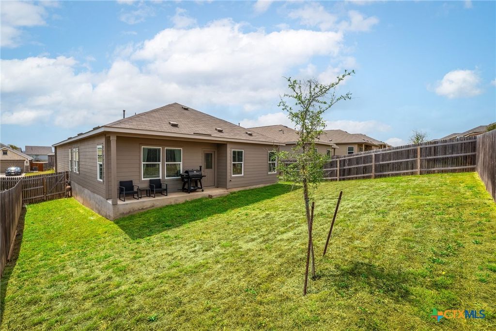 Photo of 6039 Draw Loop, Bulverde, TX 78163 (MLS # 610298)