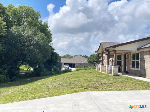 A home in Kempner