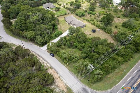 A home in Kempner