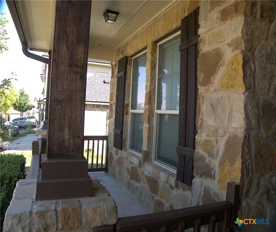 3255 Vineyard Trail