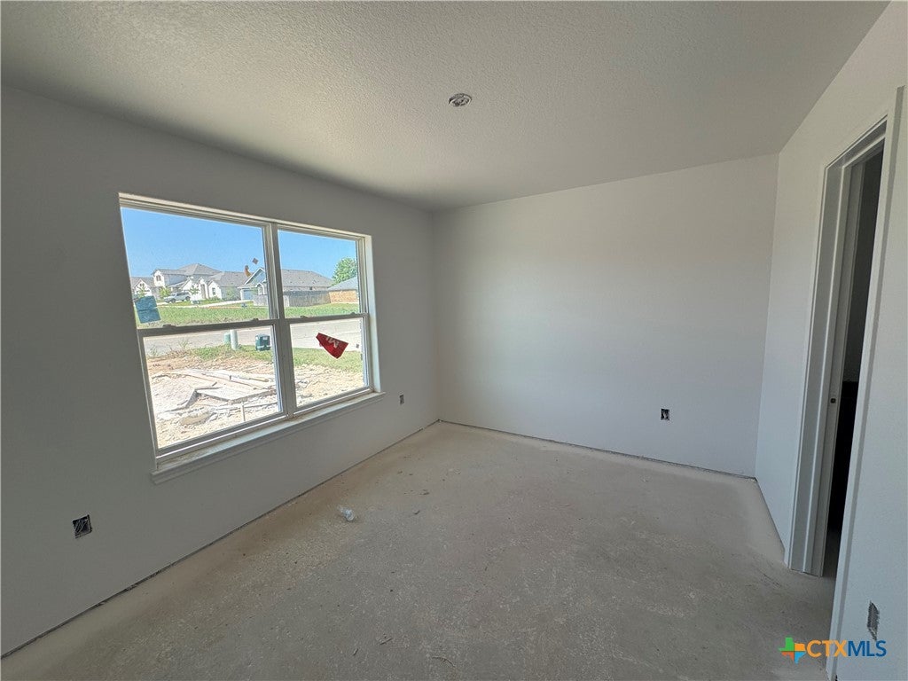 4905 Miranda Drive