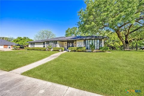 Photo of 6101 Stillwood Drive, Killeen, TX 76543 (MLS # 610141)