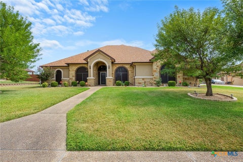Photo of 5008 Deerwood Loop, Killeen, TX 76542 (MLS # 622026)