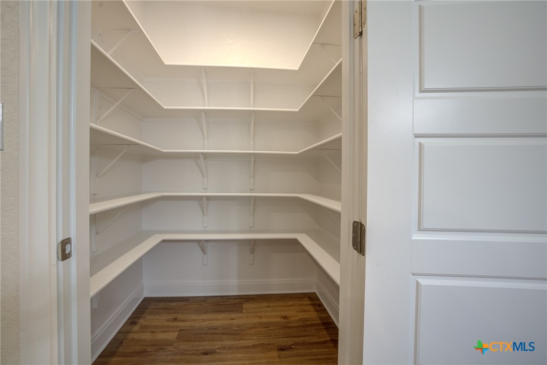 Wimberley, Texas 78676, United States, 3 Bedrooms Bedrooms, ,2 BathroomsBathrooms,Residential,Active,249372